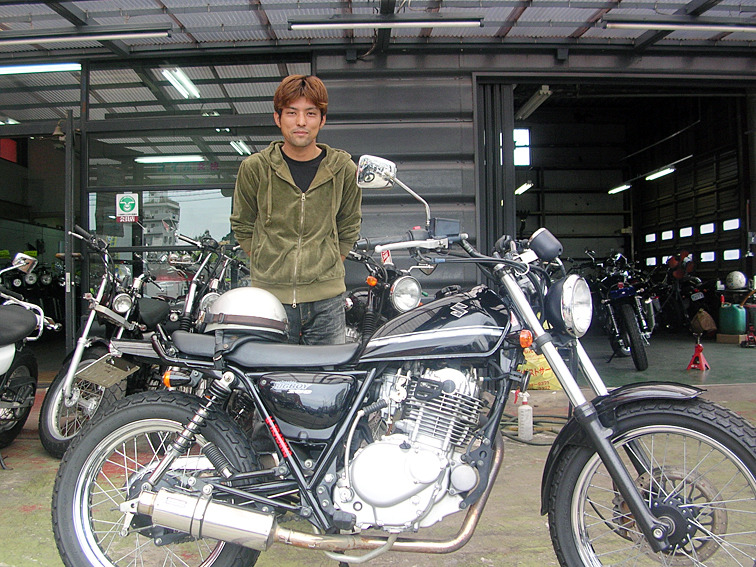 923bbikedasama.jpg