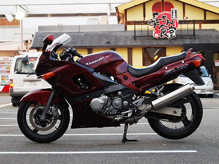 23107zzr2.jpg