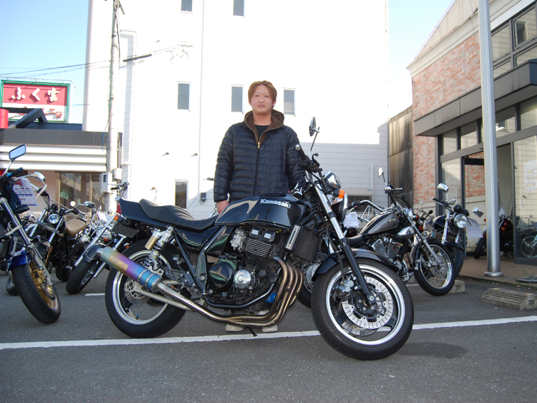 DSC_zrx_yoshida.jpg
