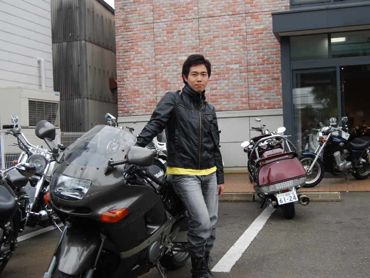 DSC_zzr400_zushi.jpg