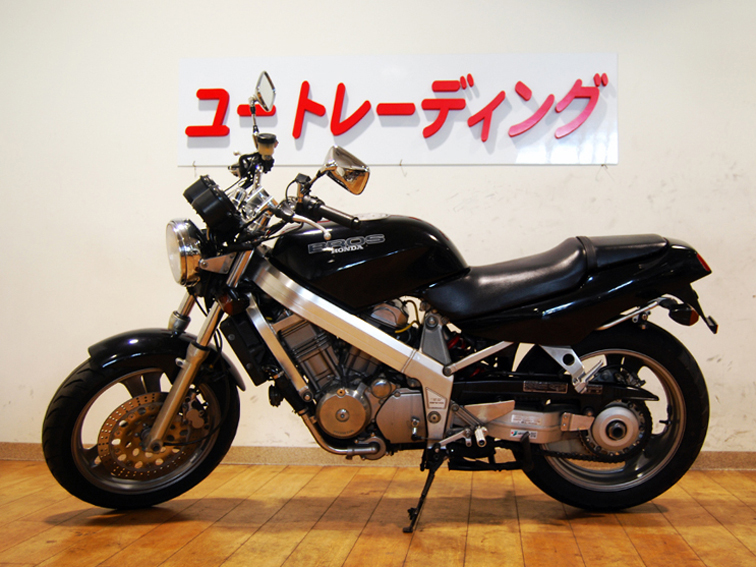 buross65004.jpg
