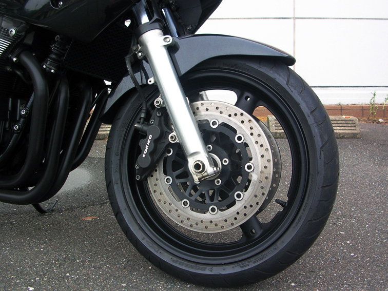 gs1200e.jpg
