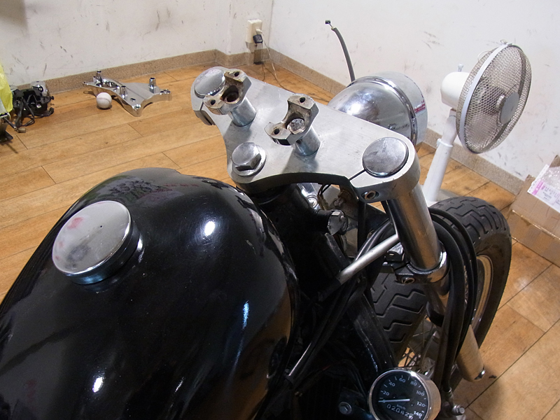 hdkk0103.jpg