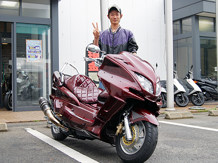 ユートレ福岡山王店ブログ Sr400のカスタムを中心にバイクのことならユートレーディングにお任せください