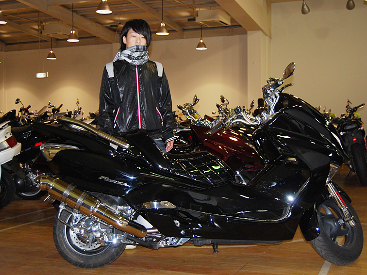mf08nomadasama.jpg